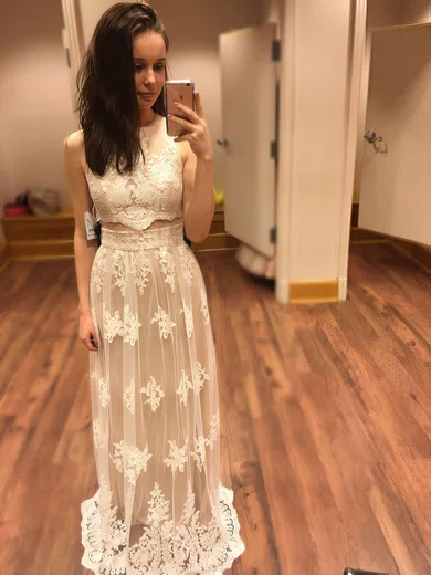 Sheath/Column Scoop Neck Tulle Floor-length Appliques Lace Prom Dresses #Favs020102963