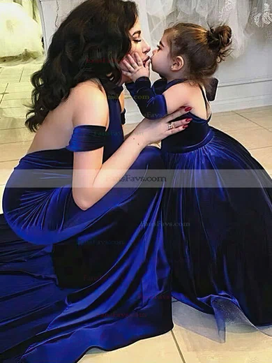 Trumpet/Mermaid Halter Velvet Court Train Prom Dresses #Favs020103714
