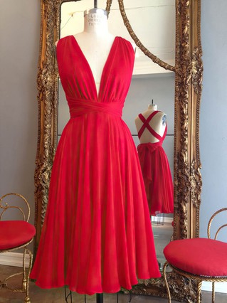 Hot A-line V-neck Chiffon Knee-length Ruffles Red Backless Prom Dresses #Favs020102648 Hot A-line V-neck Chiffon Knee-length Ruffles Red Backless Prom Dresses #Favs020102648