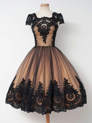 Ball Gown Square Neckline Tulle Knee-length Appliques Lace Prom Dresses #Favs020102564