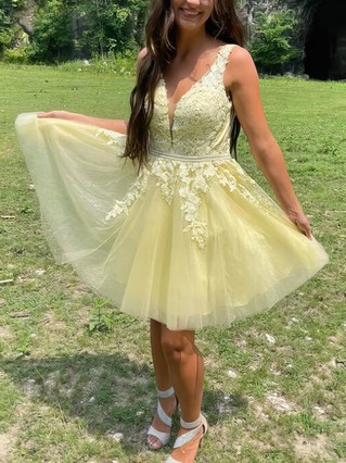 A-line V-neck Tulle Lace Short/Mini Homecoming Dresses With Appliques Lace #Favs020110364 A-line V-neck Tulle Lace Short/Mini Homecoming Dresses With Appliques Lace #Favs020110364