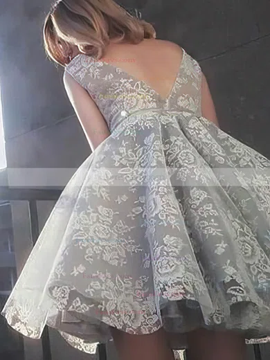 A-line V-neck Lace Knee-length Homecoming Dresses With Appliques Lace #Favs020110492