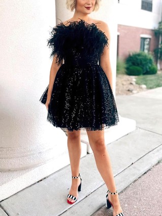 A-line Strapless Sequined Short/Mini Homecoming Dresses With Feathers / Fur #Favs020109902 A-line Strapless Sequined Short/Mini Homecoming Dresses With Feathers / Fur #Favs020109902