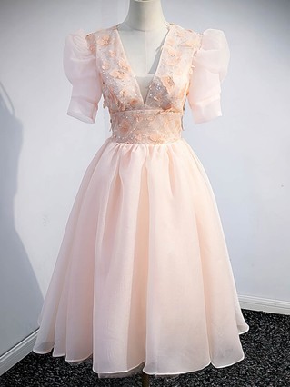 A-line V-neck Organza Knee-length Homecoming Dresses #Favs020109938 A-line V-neck Organza Knee-length Homecoming Dresses #Favs020109938