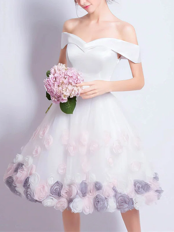 A-line Off-the-shoulder Tulle Knee-length Homecoming Dresses With Flower(s) #Favs020110022