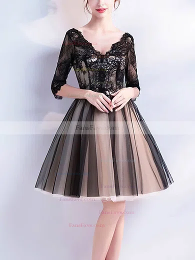 A-line V-neck Lace Tulle Knee-length Homecoming Dresses With Appliques Lace #Favs020110064