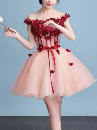 A-line Off-the-shoulder Organza Short/Mini Homecoming Dresses With Flower(s) #Favs020110071 A-line Off-the-shoulder Organza Short/Mini Homecoming Dresses With Flower(s) #Favs020110071