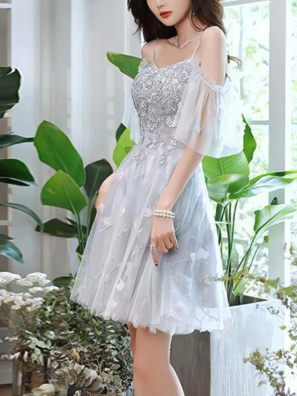 A-line V-neck Lace Tulle Short/Mini Homecoming Dresses With Appliques Lace #Favs020110127