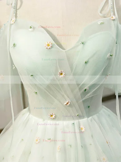 A-line V-neck Tulle Knee-length Homecoming Dresses With Flower(s) #Favs020110154