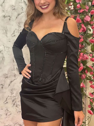 Sheath/Column V-neck Silk-like Satin Short/Mini Homecoming Dresses With Beading #Favs020110611 Sheath/Column V-neck Silk-like Satin Short/Mini Homecoming Dresses With Beading #Favs020110611