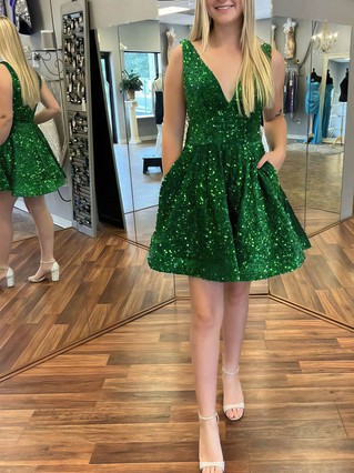 A-line V-neck Sequined Short/Mini Homecoming Dresses With Pockets #Favs020110681 A-line V-neck Sequined Short/Mini Homecoming Dresses With Pockets #Favs020110681