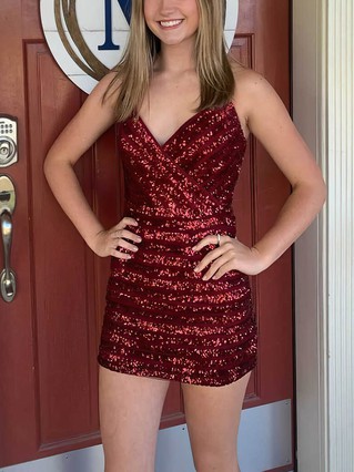 Sheath/Column V-neck Sequined Short/Mini Homecoming Dresses #Favs020110871 Sheath/Column V-neck Sequined Short/Mini Homecoming Dresses #Favs020110871