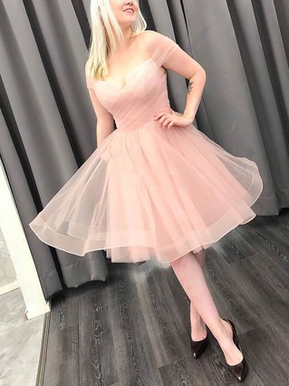 A-line Off-the-shoulder Tulle Knee-length Homecoming Dresses #Favs020111019 A-line Off-the-shoulder Tulle Knee-length Homecoming Dresses #Favs020111019
